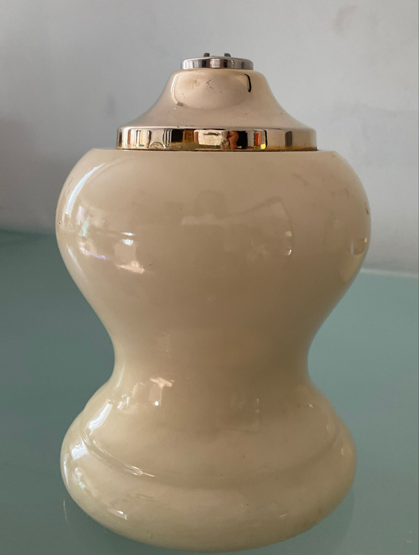Vintage smoker's set in onyx from the 1970s.