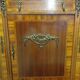 Buffet vitrine art déco en merisier et zebrano