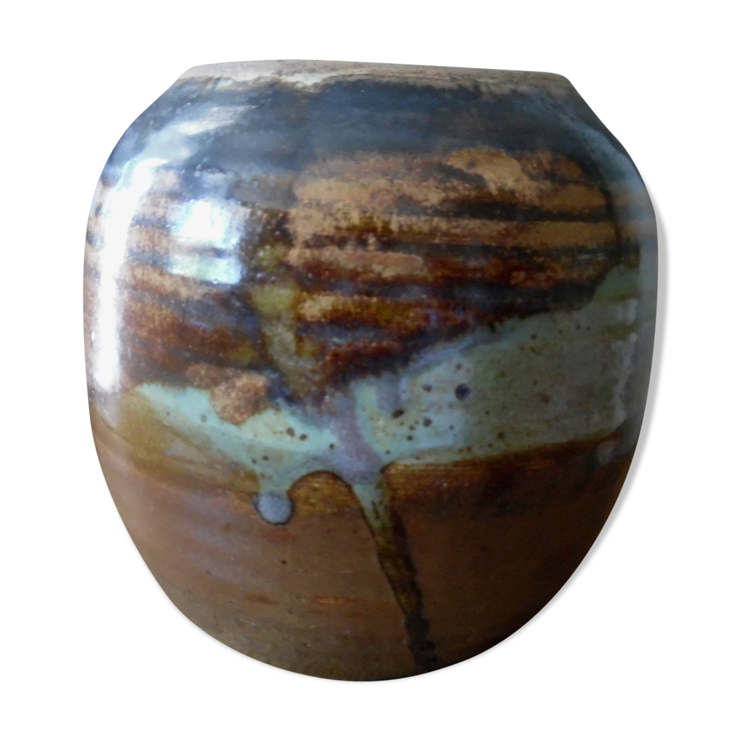 Vernise sandstone vase