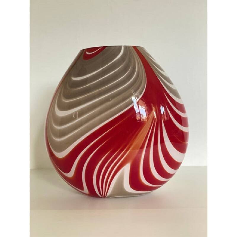 Contemporary abstarct vase in milky-white murano style glass with red and beige reeds
