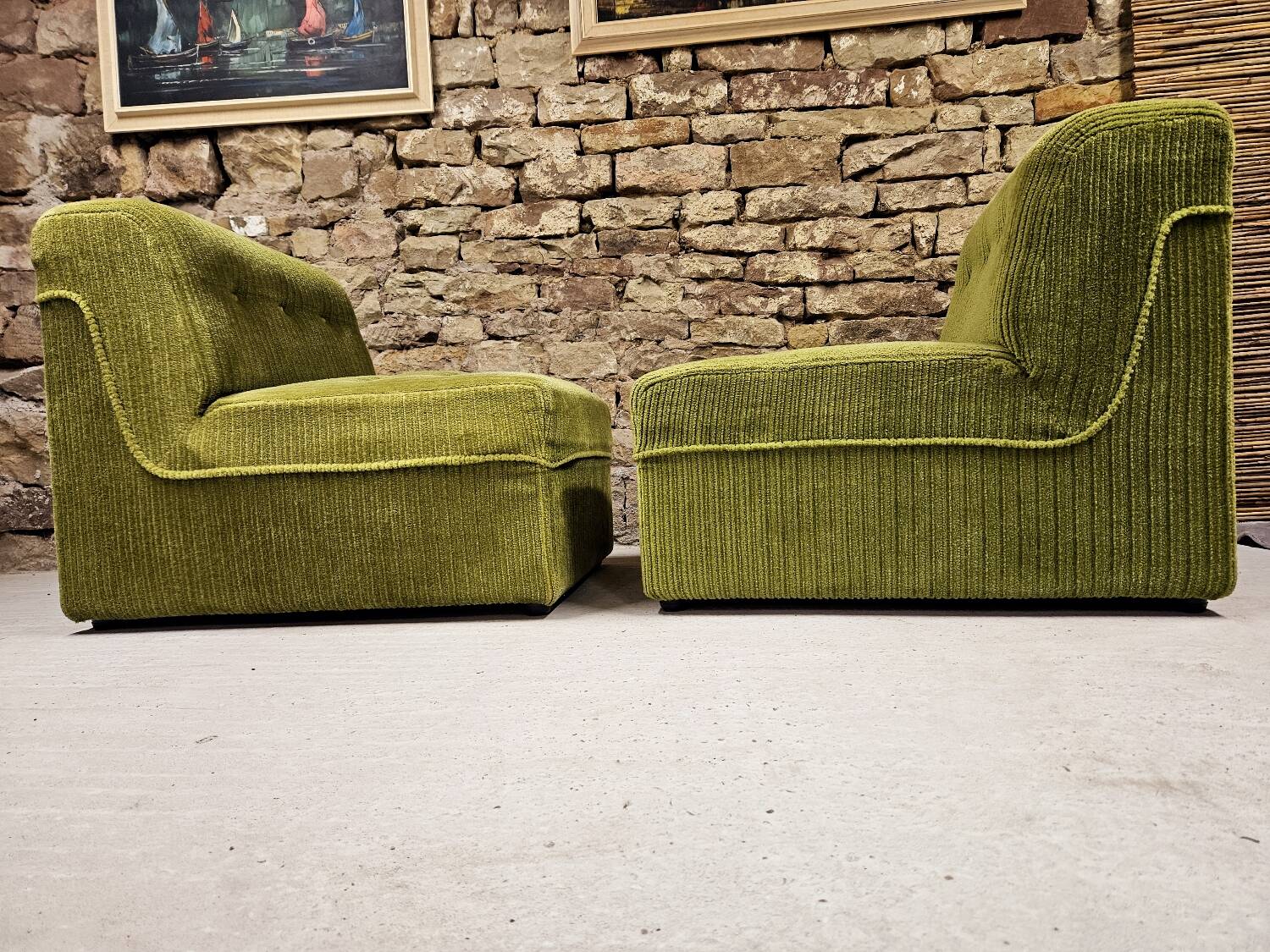 Pair of ribbed armchairs 1970