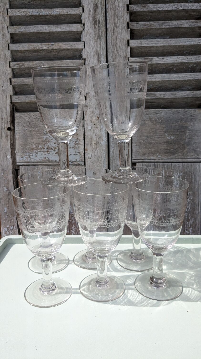Verres en cristal gravés