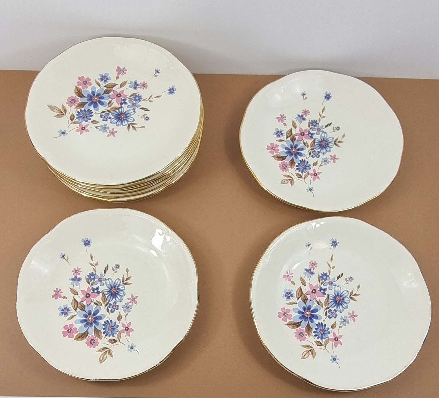 10 assiettes plates Gien vintage 70 Selency