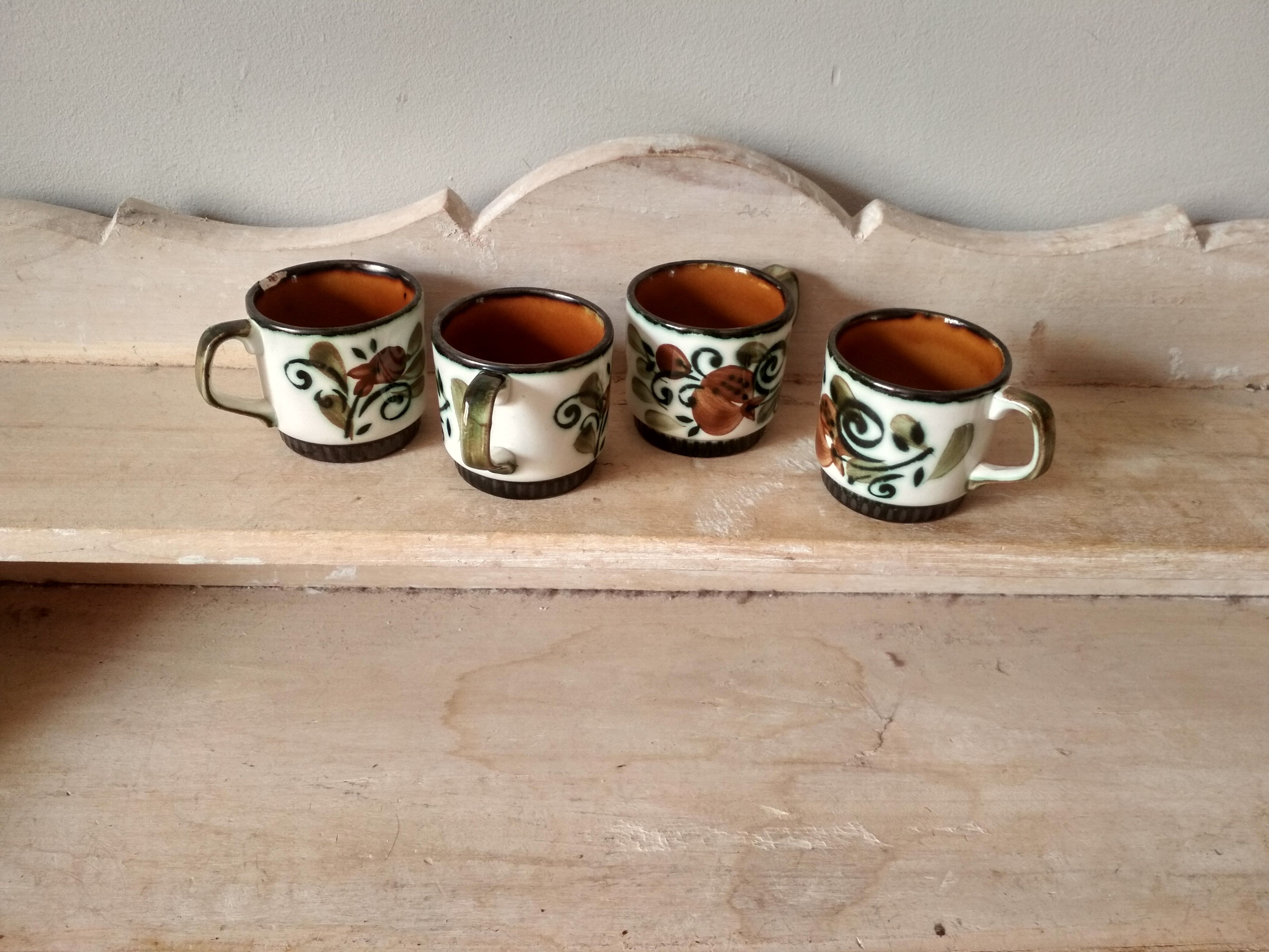 Set of 4 tea or coffee cups, Boch ceramic, Argenteuil series from the 60s