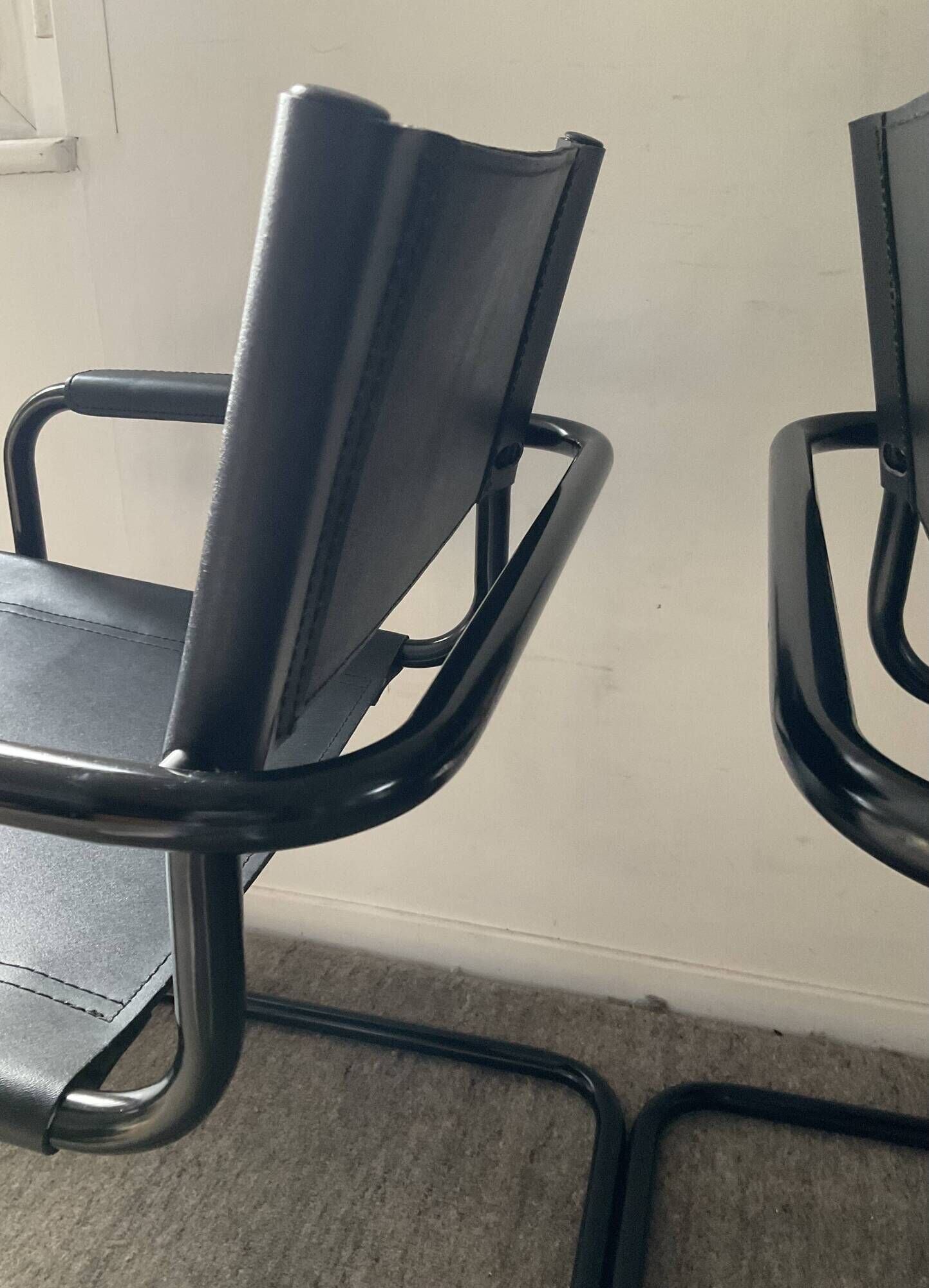 Pair of vintage Cantilever chairs from the 70s-80s