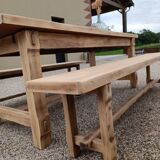 Table et bancs de ferme