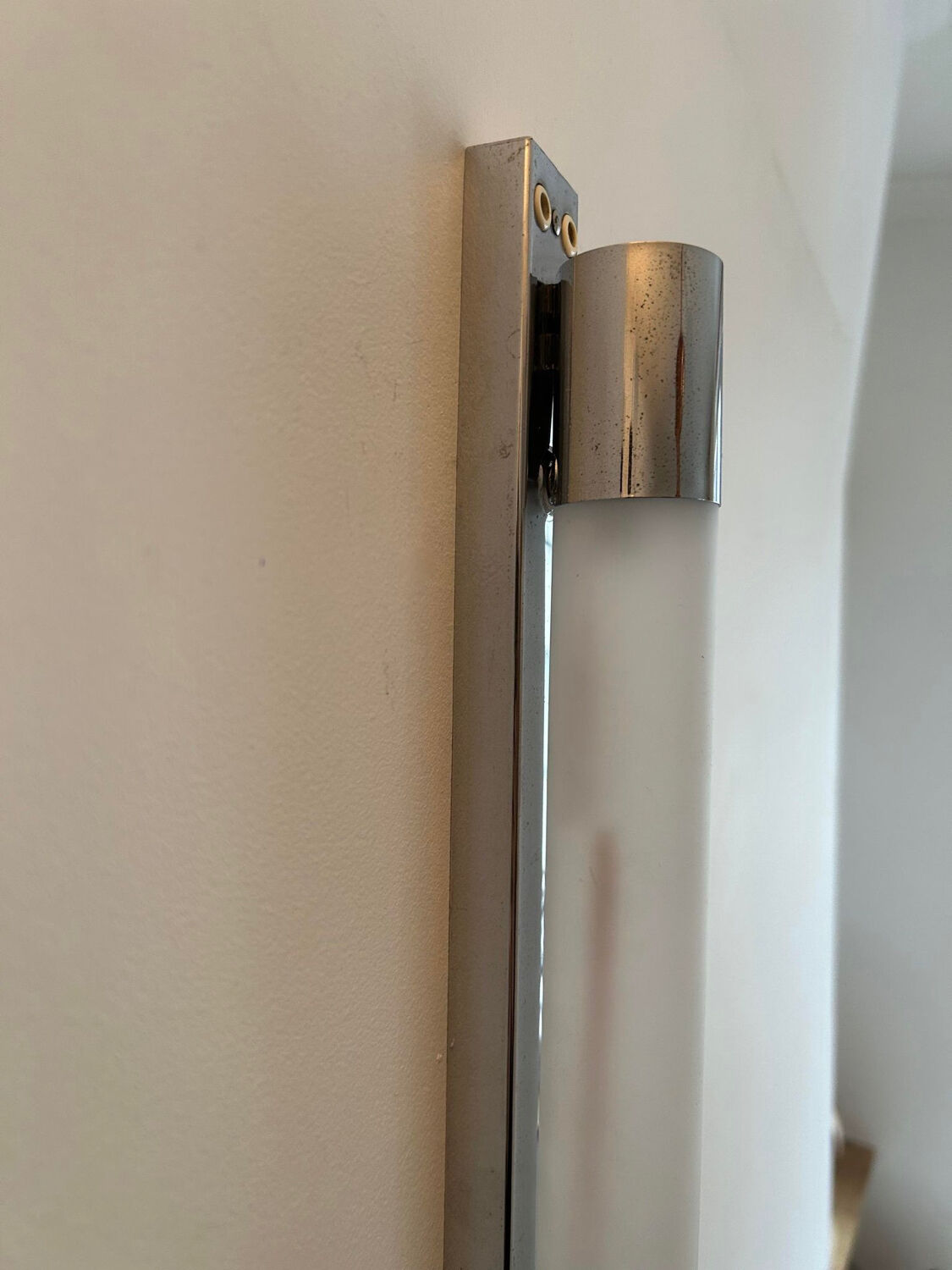 Modernist wall lamp vintage chromed metal France 1930