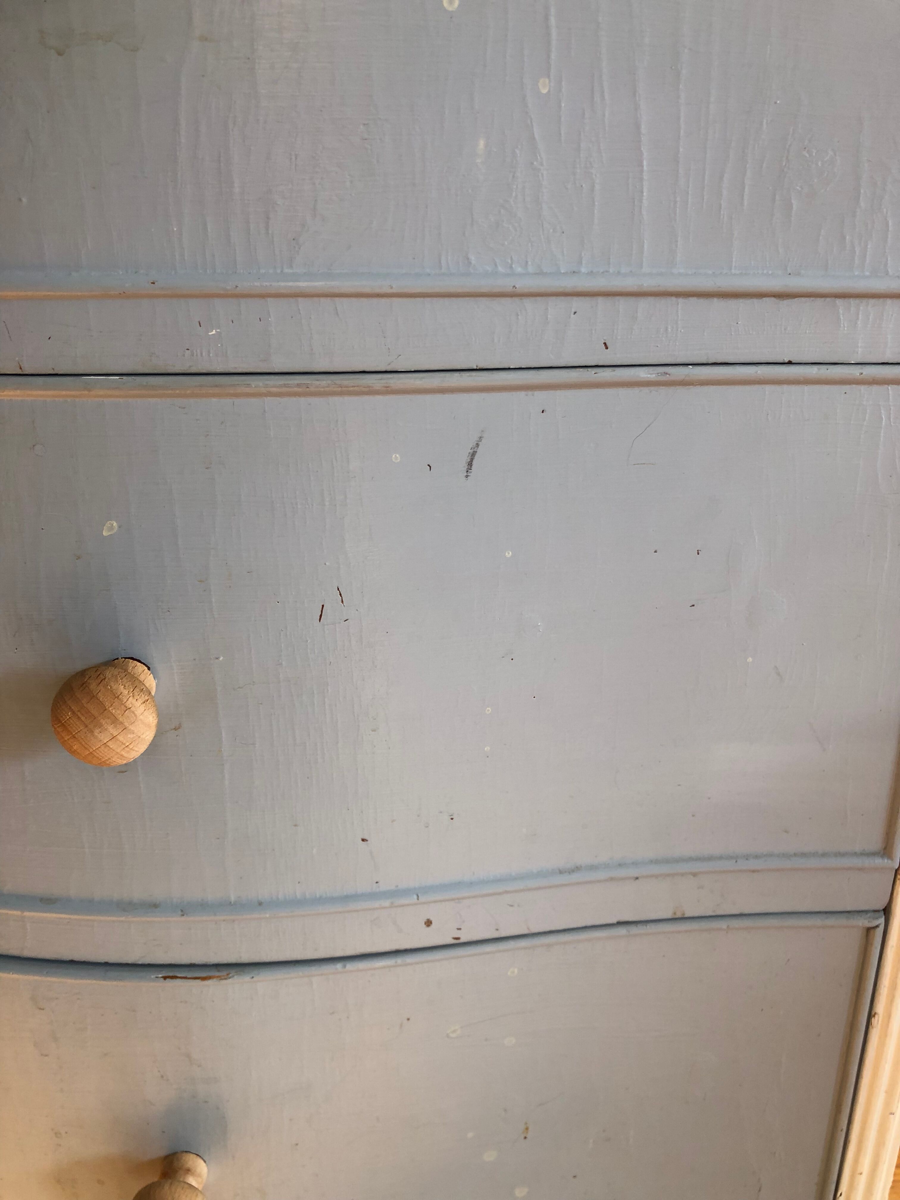 Painted vintage chest of drawers