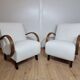 Paire de fauteuils par Jindrich Halabala