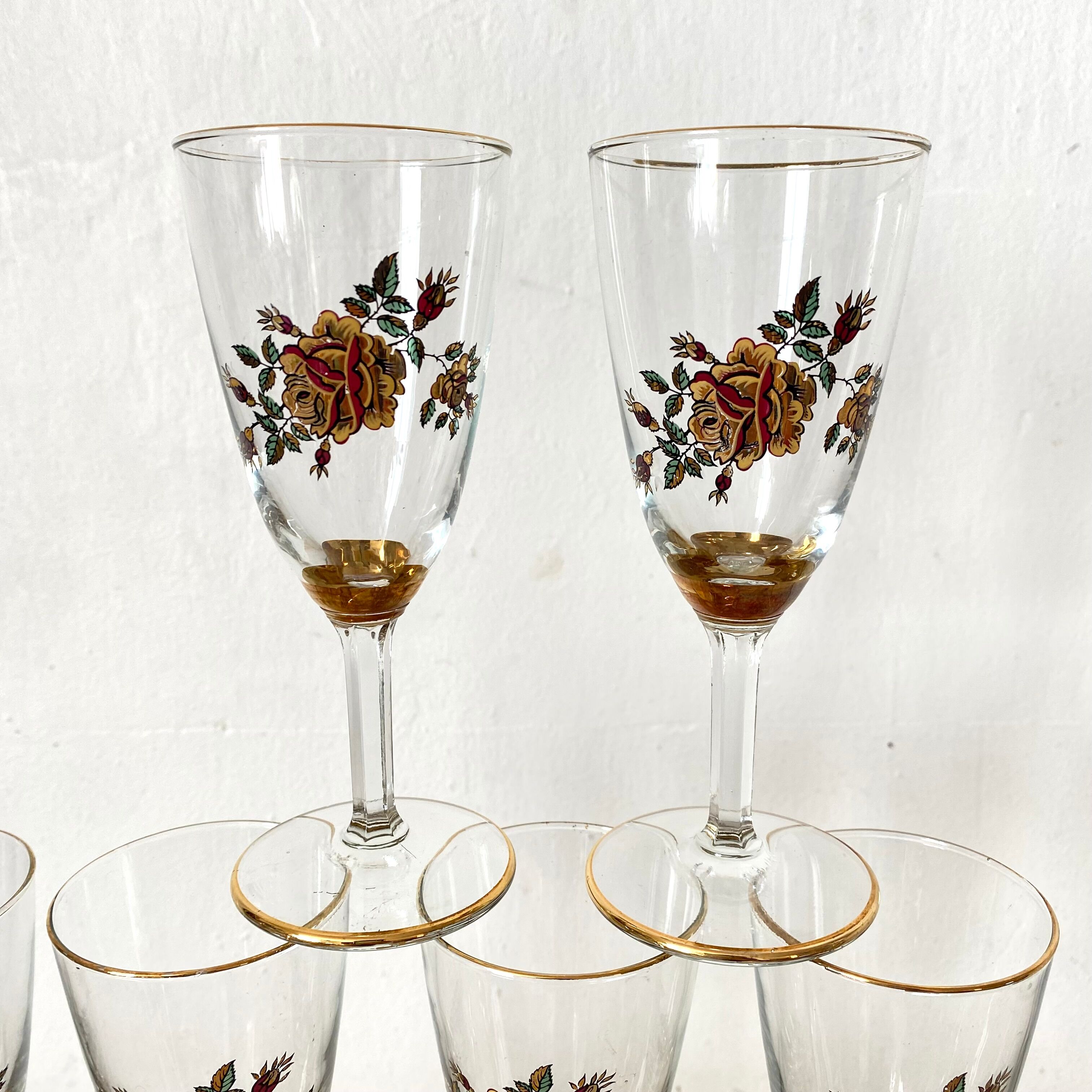 New vintage champagne flutes, 60s, La louvière