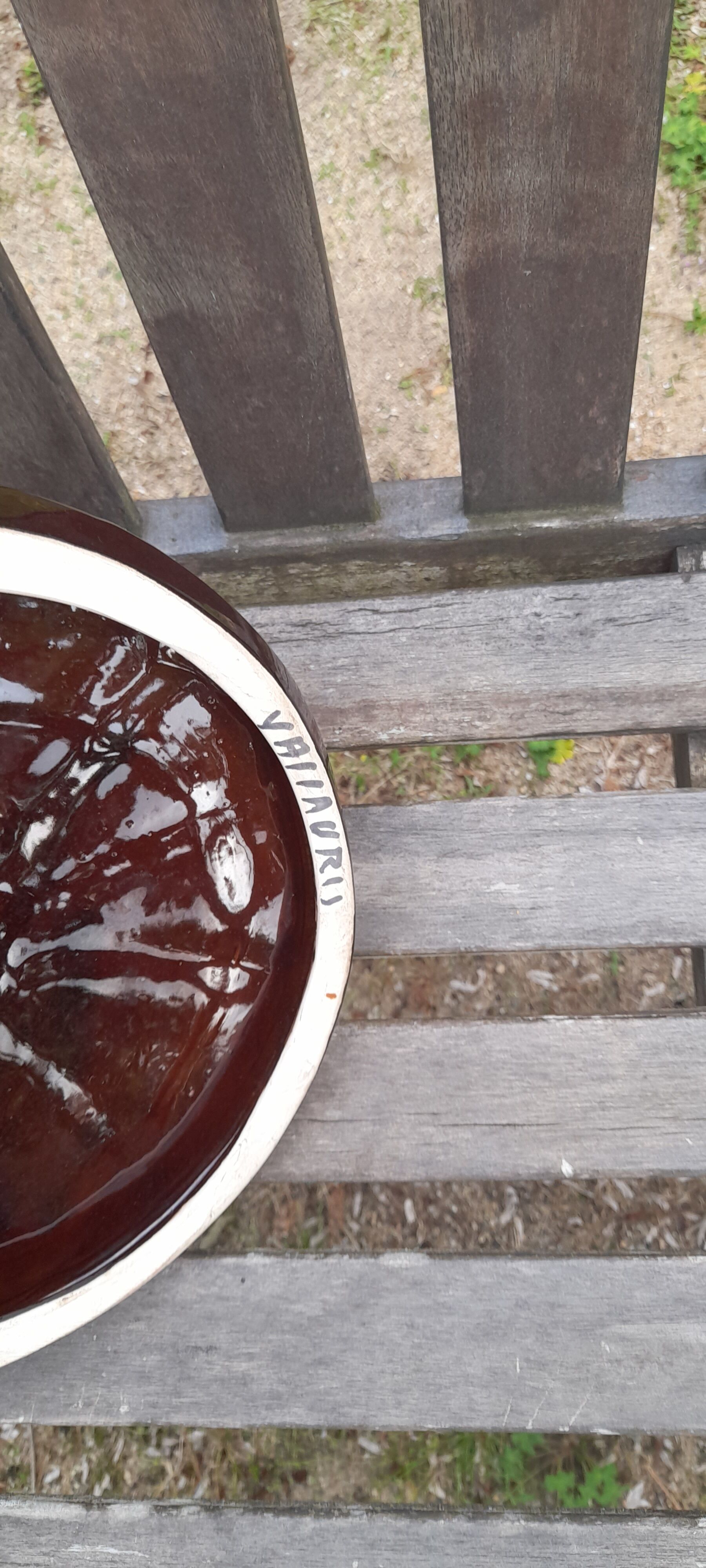 Cheese platter, flower pattern, signed Vallauris