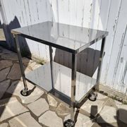 Desserte hopital en inox