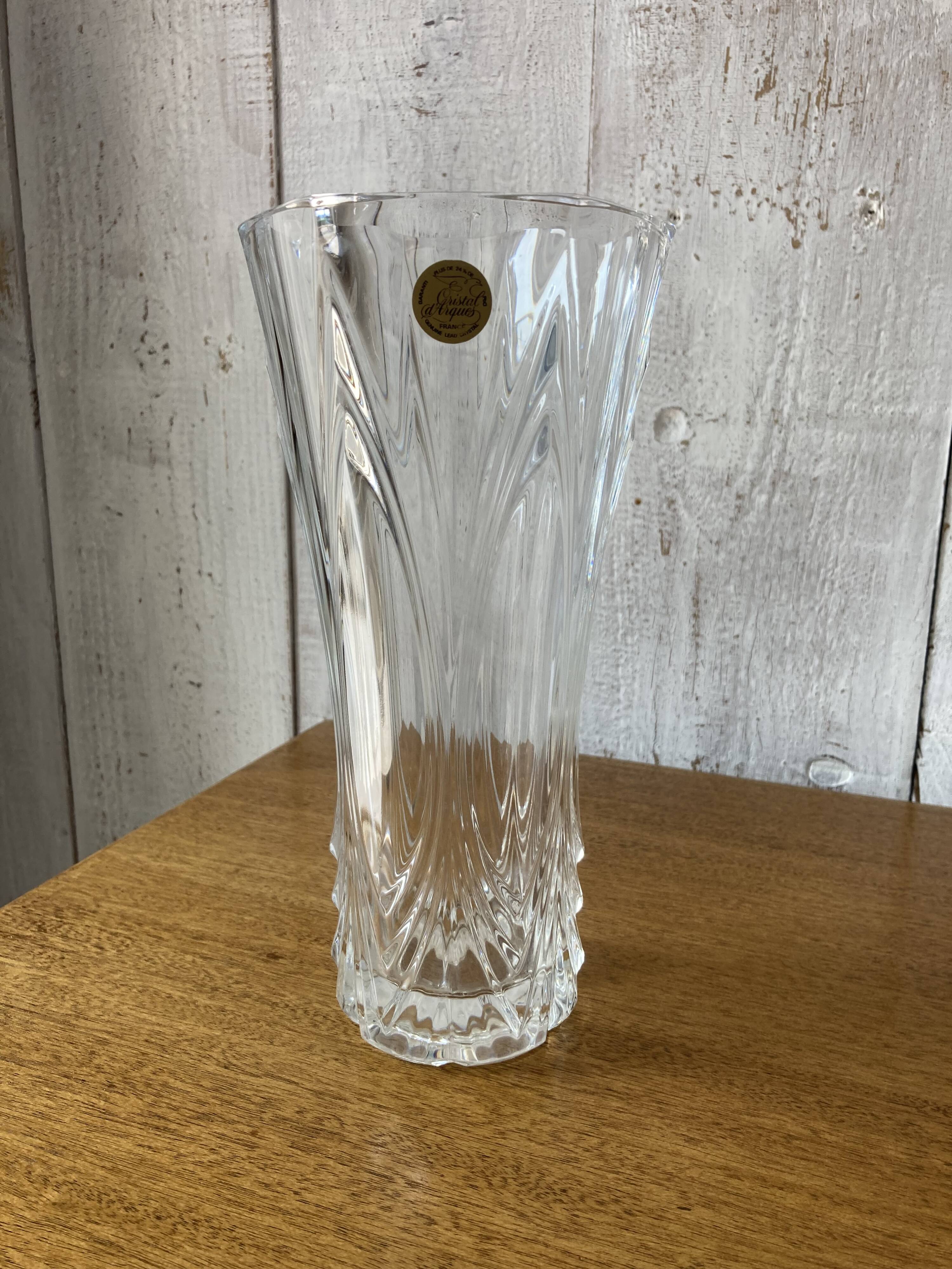 Chiseled crystal vase