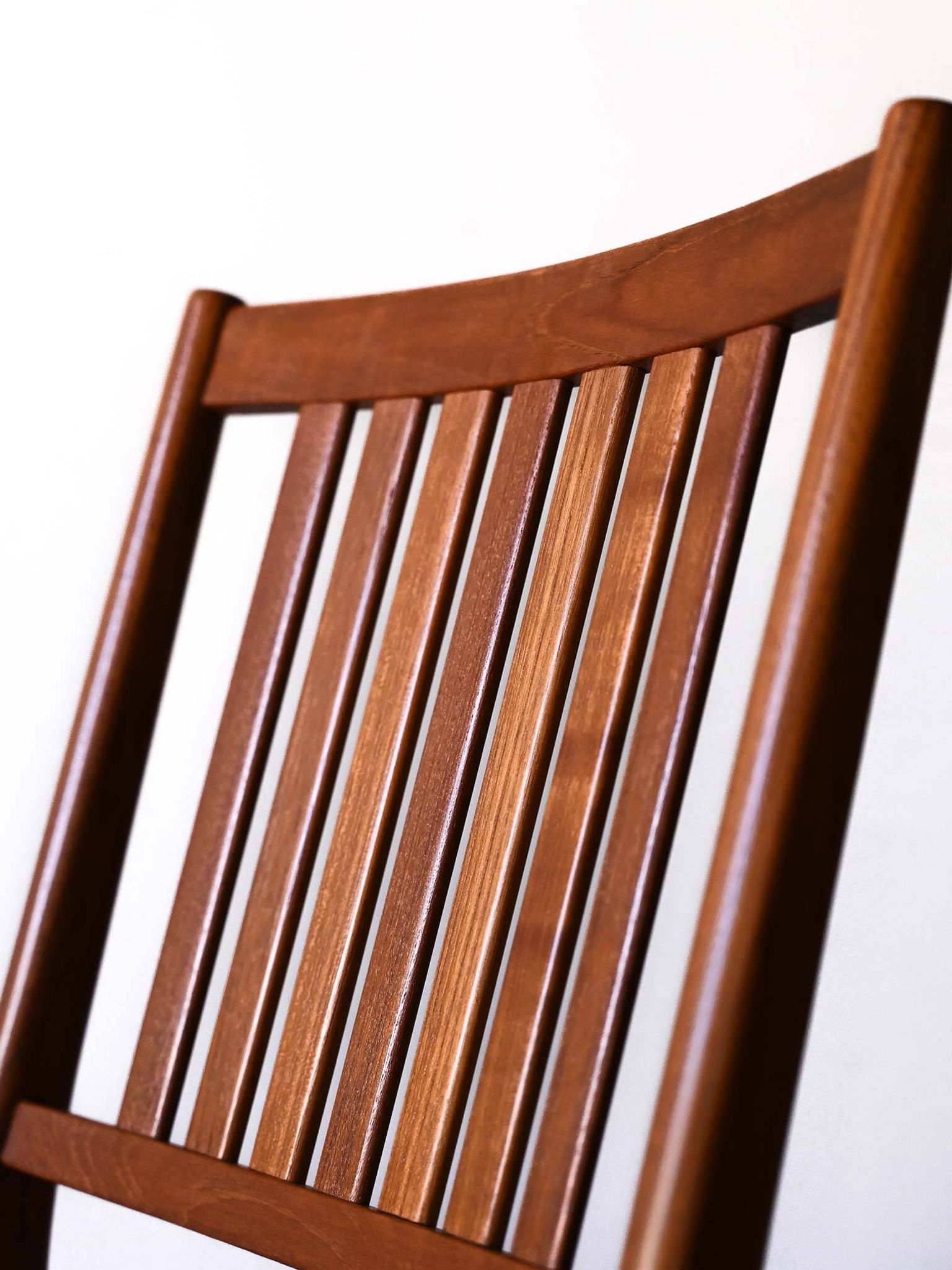 Lot de 4 chaises suédoises