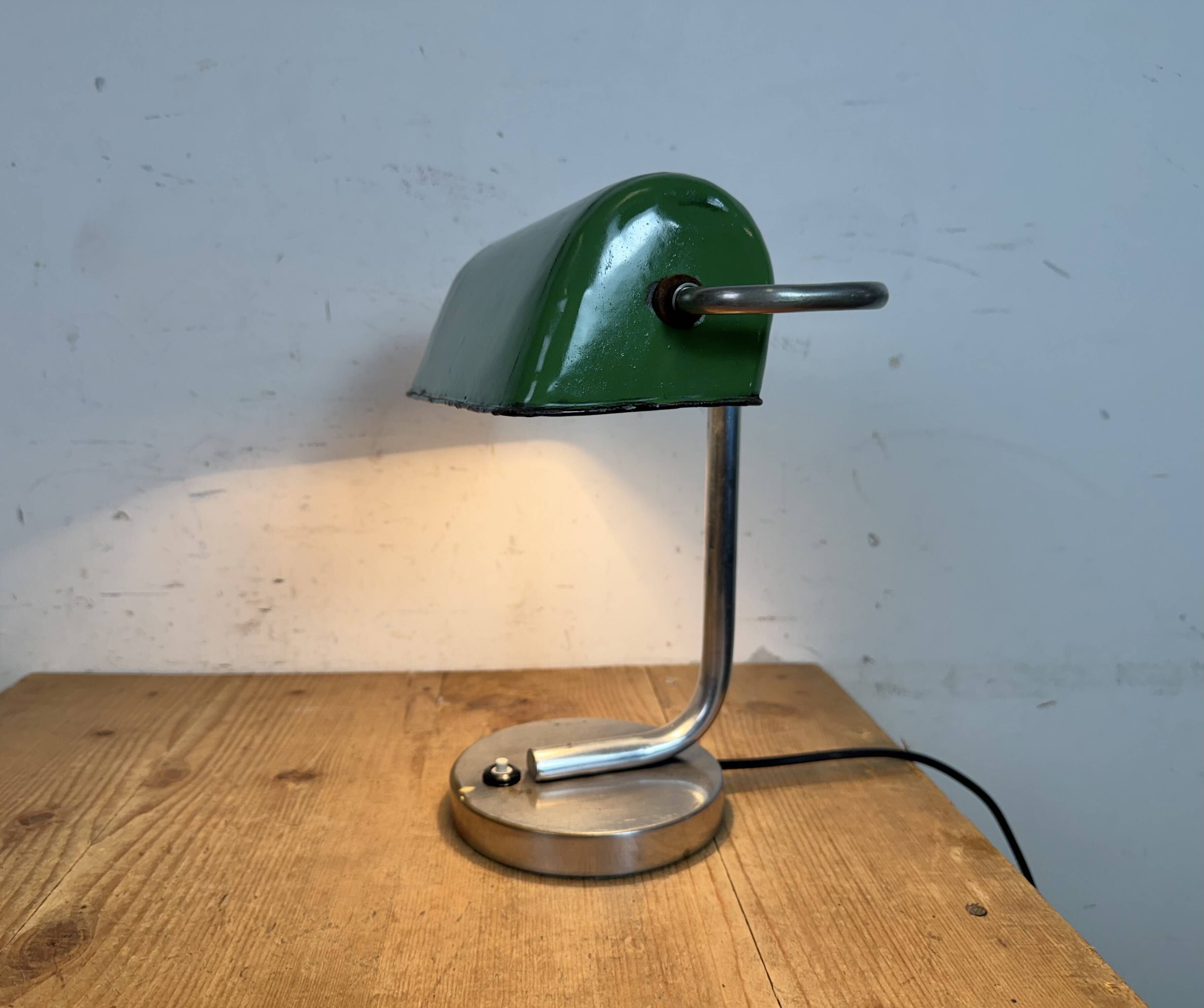 Vintage Green Enamel Banker Lamp, 1950s