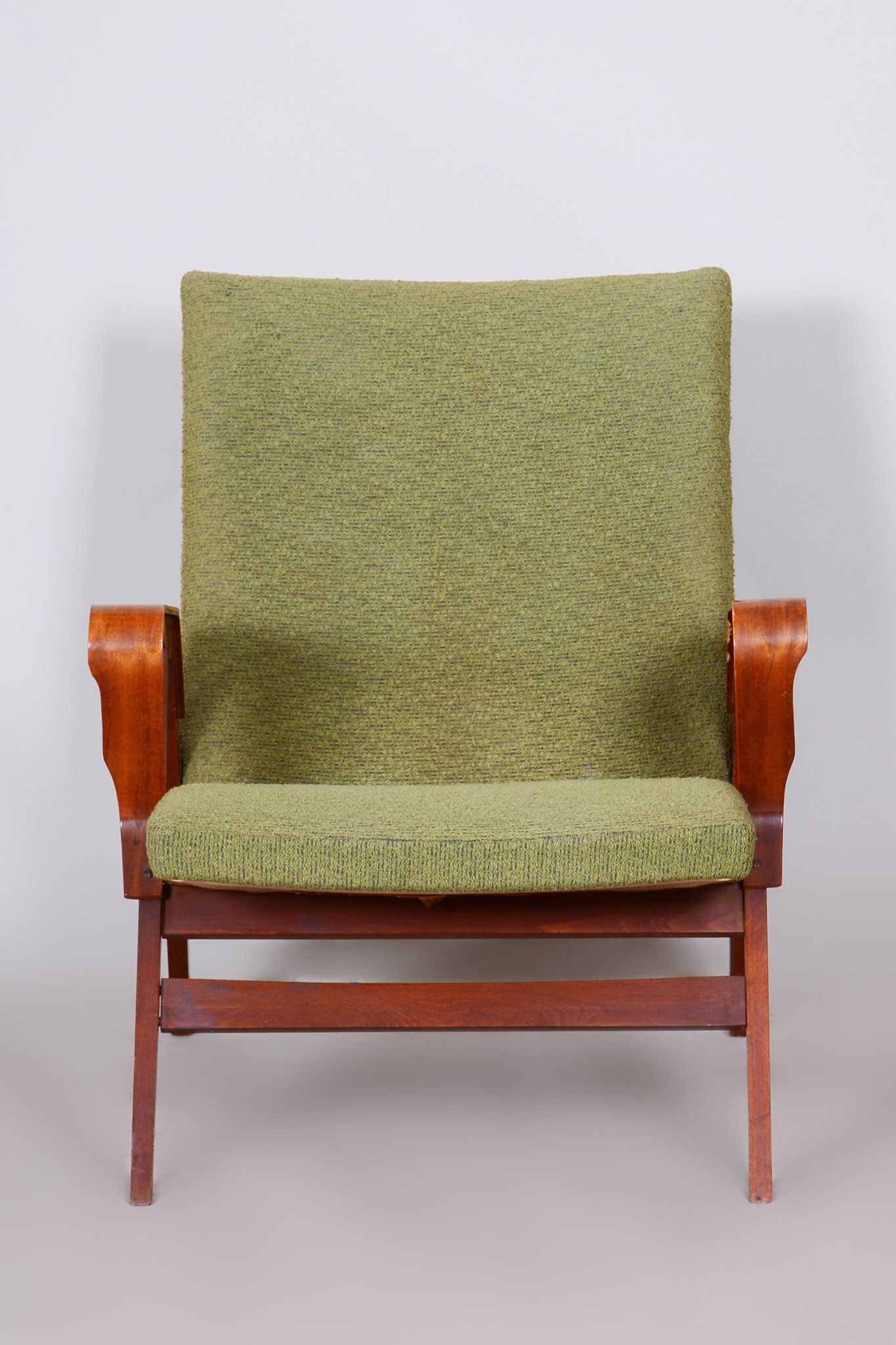 Original Mid-Century Green Beech Armchair, Tatra - Pravenec, Czechia, 1950s
