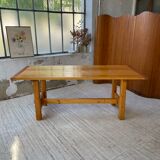 Mountain furniture table in pine 2m