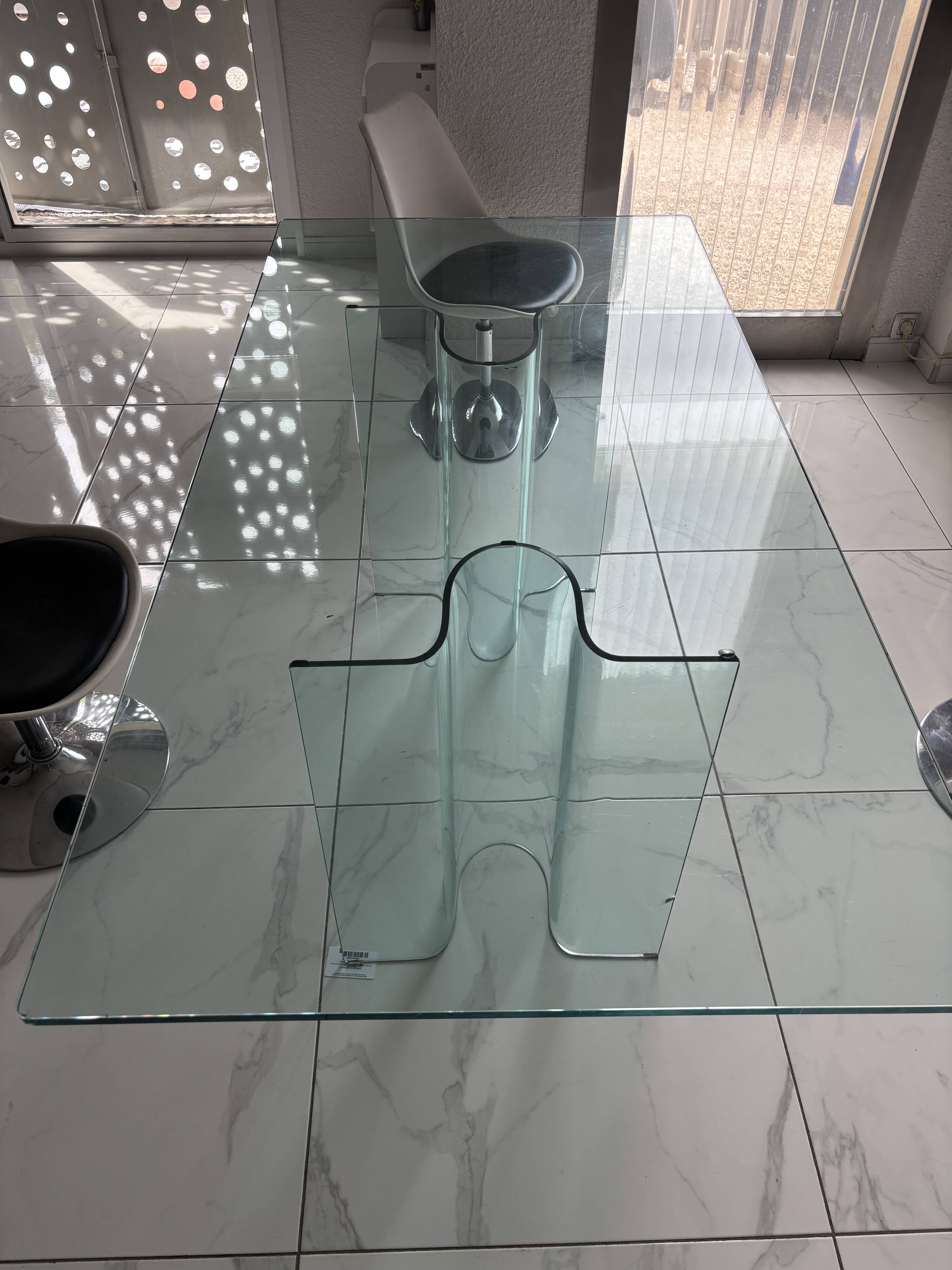 Curved glass dining table Fiam Italia
