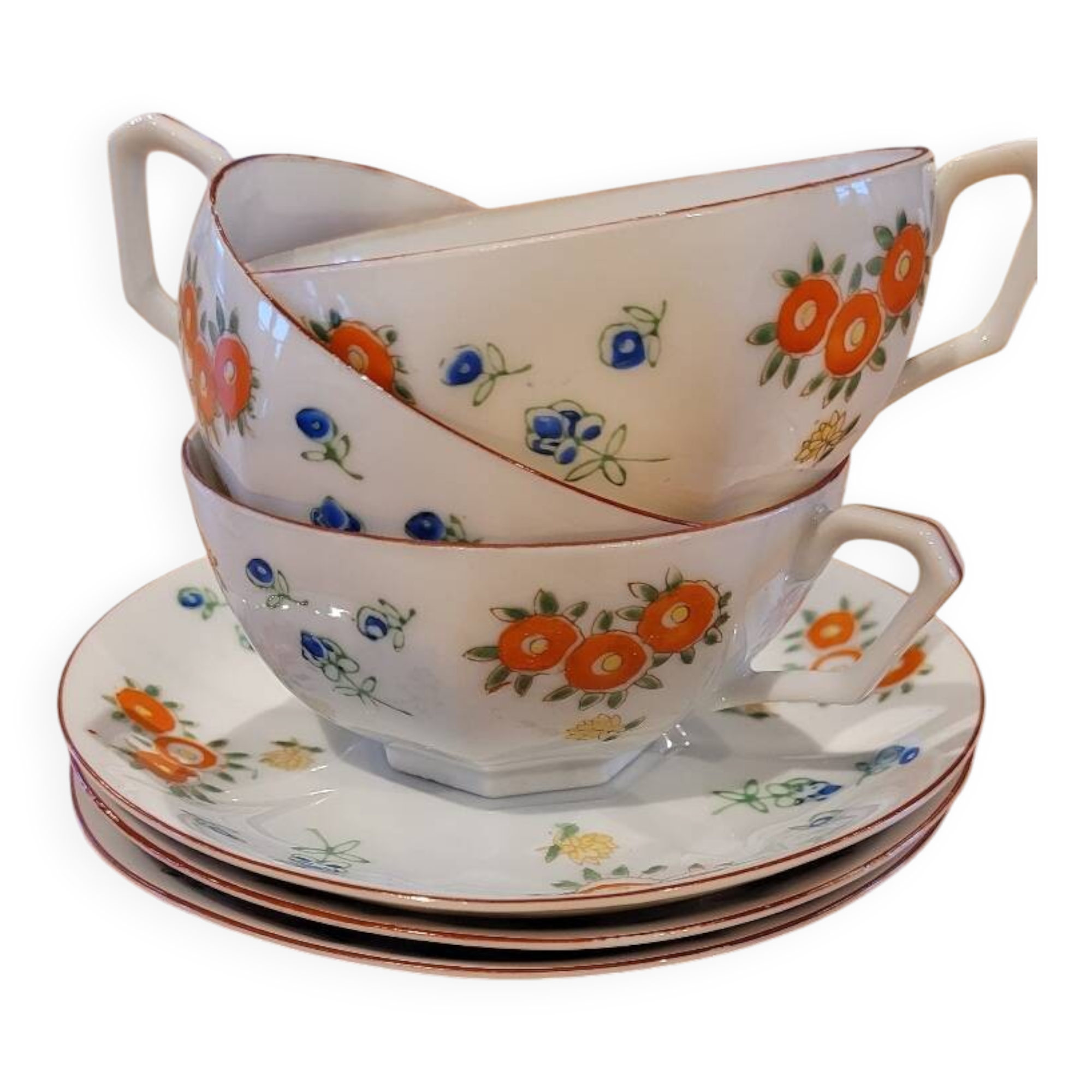 3 cups and saucers in fine porcelain