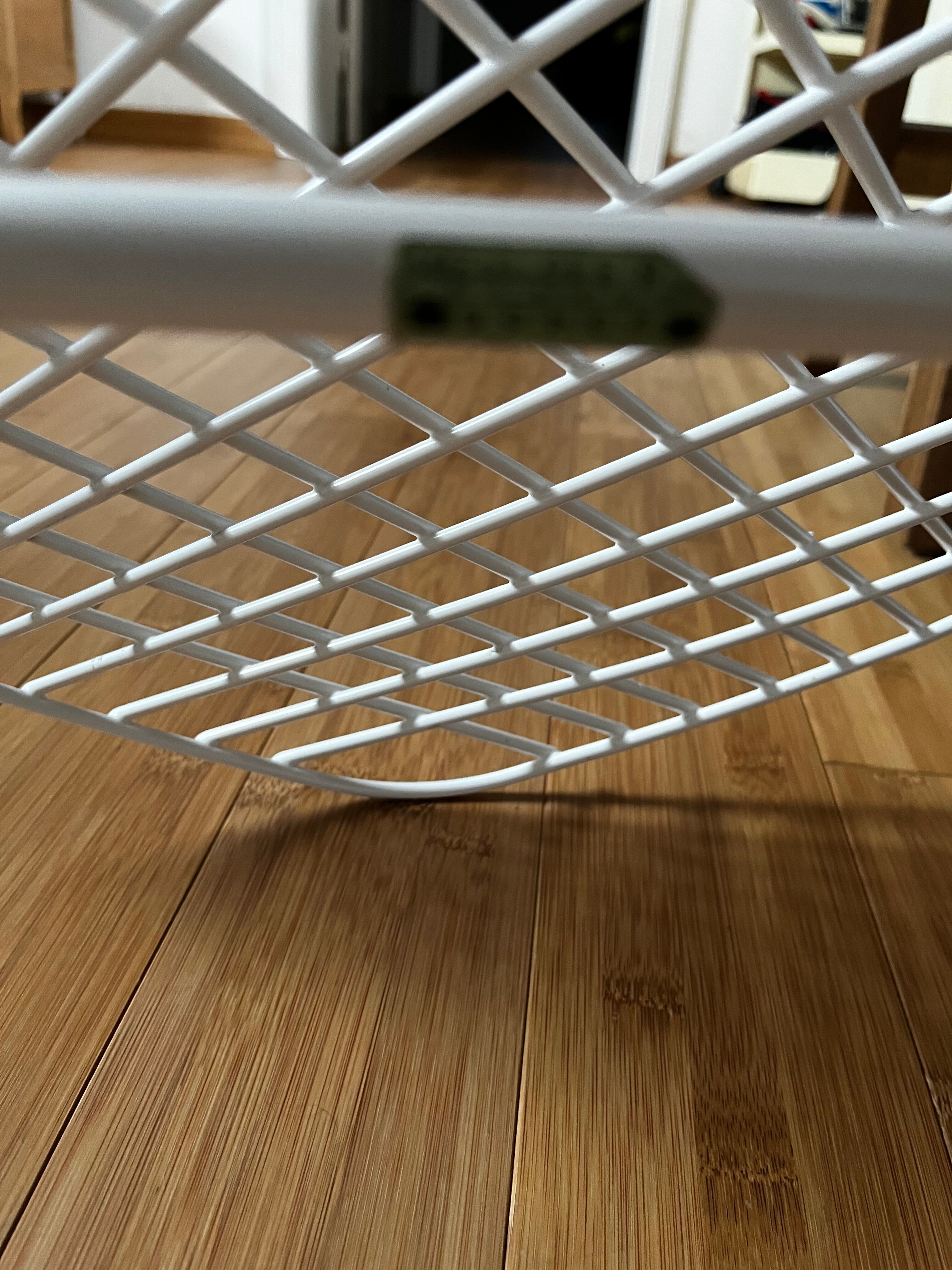 Harry Bertoia armchairs Diamond chairs diamond chairs