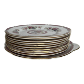 10 assiettes en porcelaine et un plat