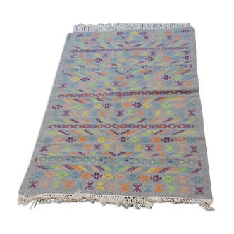 Multicolored Berber-patterned grey carpet  182x117cm