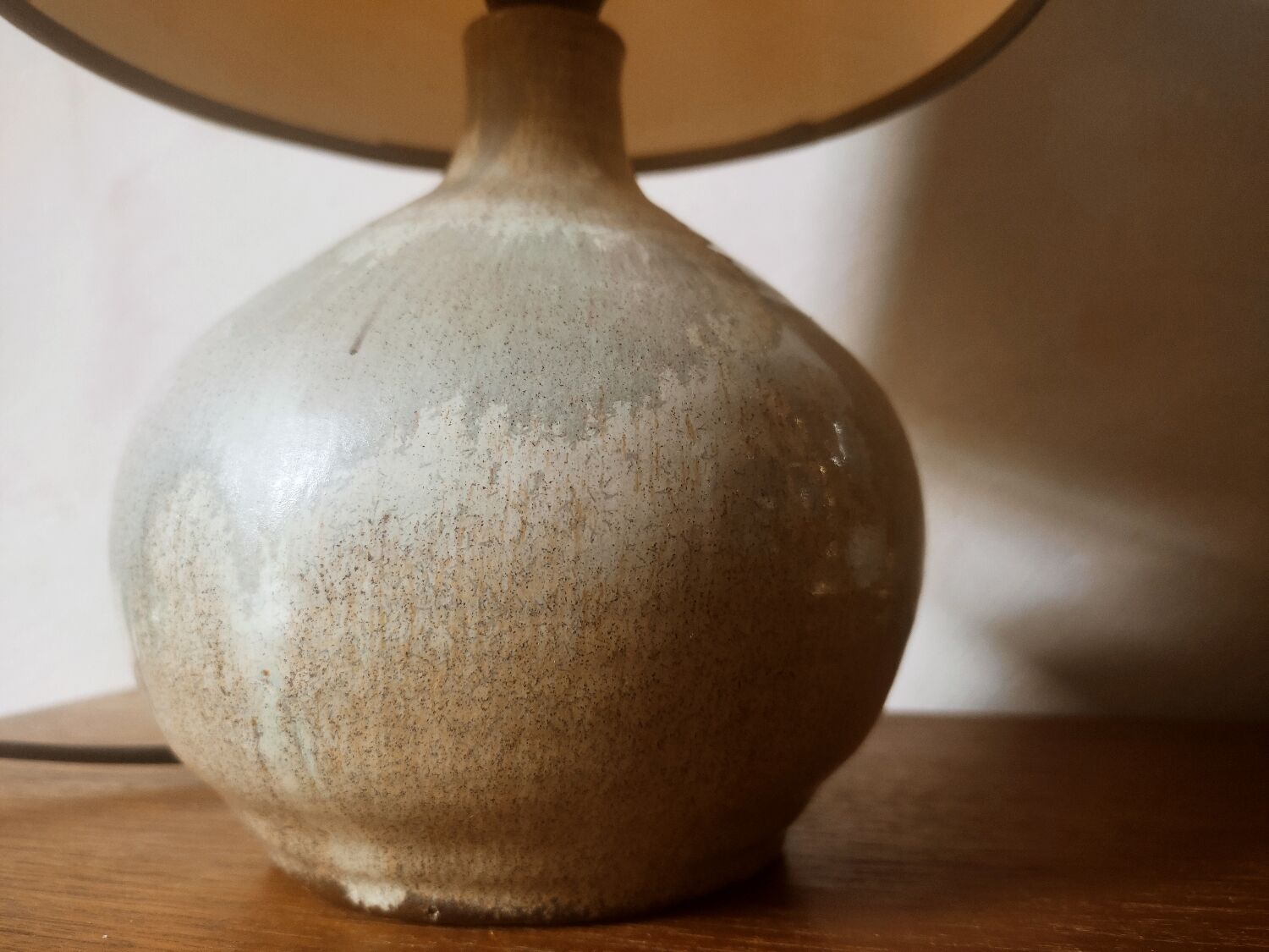 Ceramic ball lamp