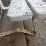 Banc ancien d'école blanc patine ancienne
