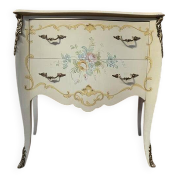 Commode peinte de style Louis XV d'enfant