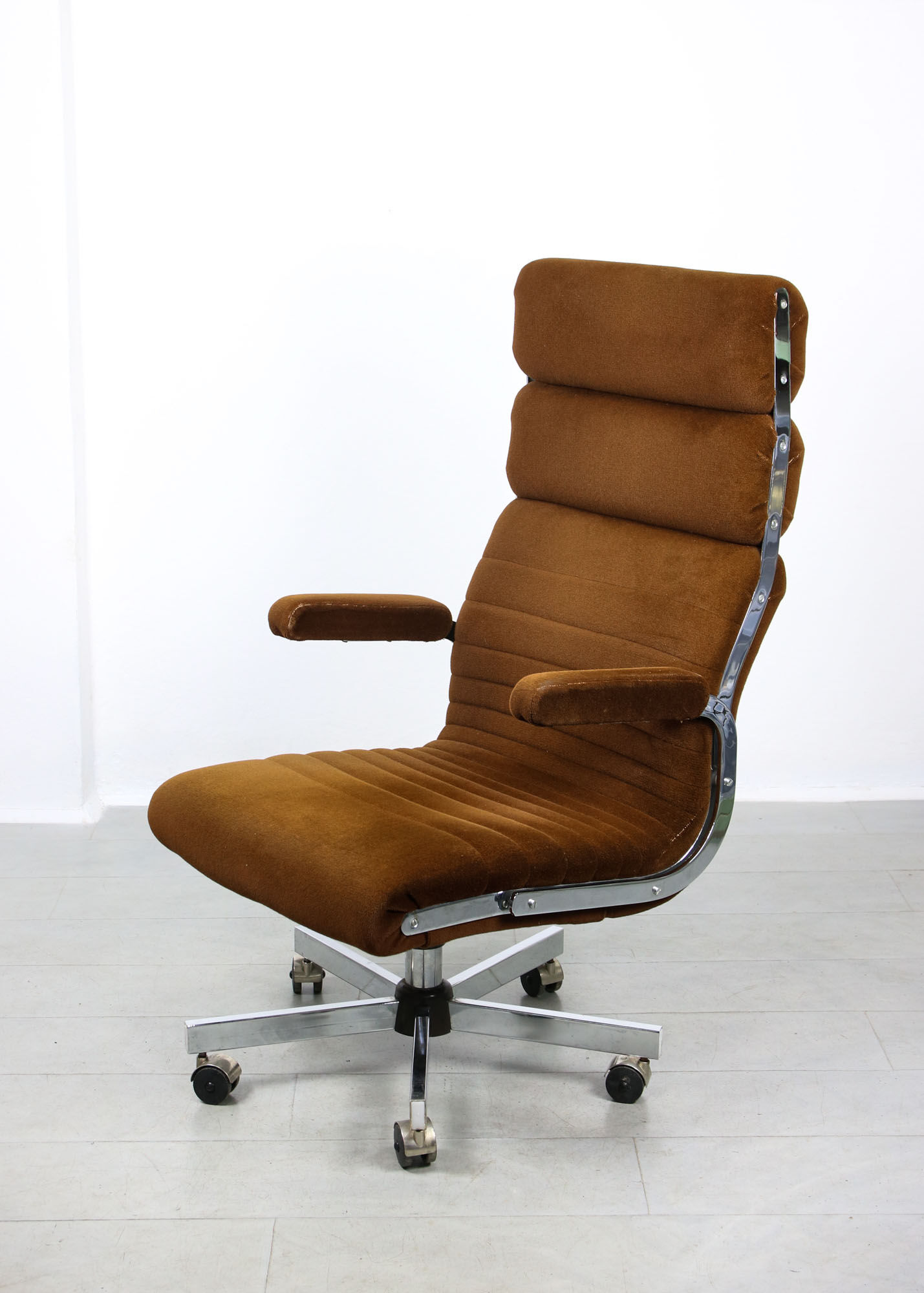 Chaise de direction vintage soft pad, années 80
