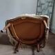 Fauteuil crapaud en velours beige