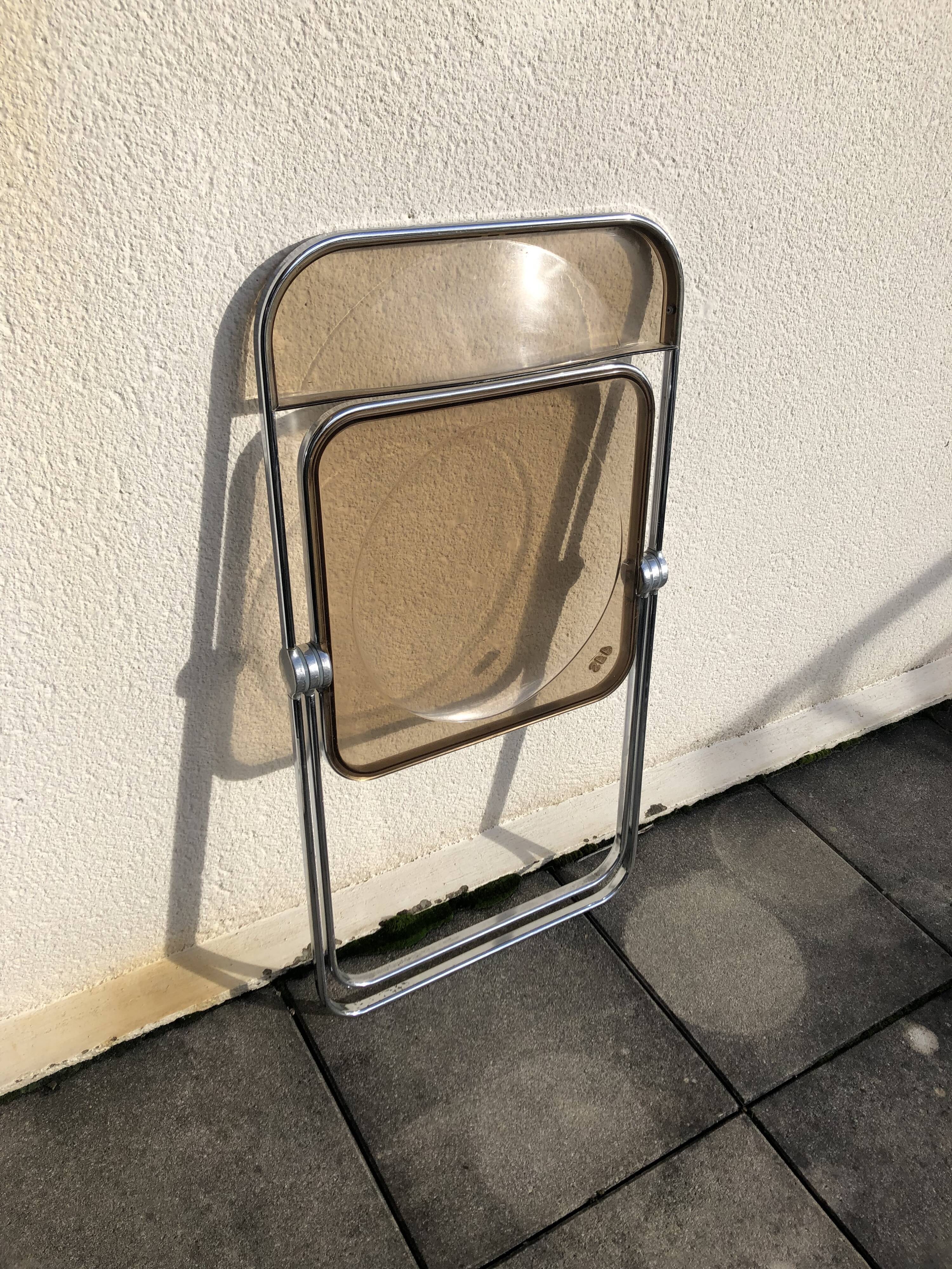 Plia chair by Giancarlo Piretti for Castelli