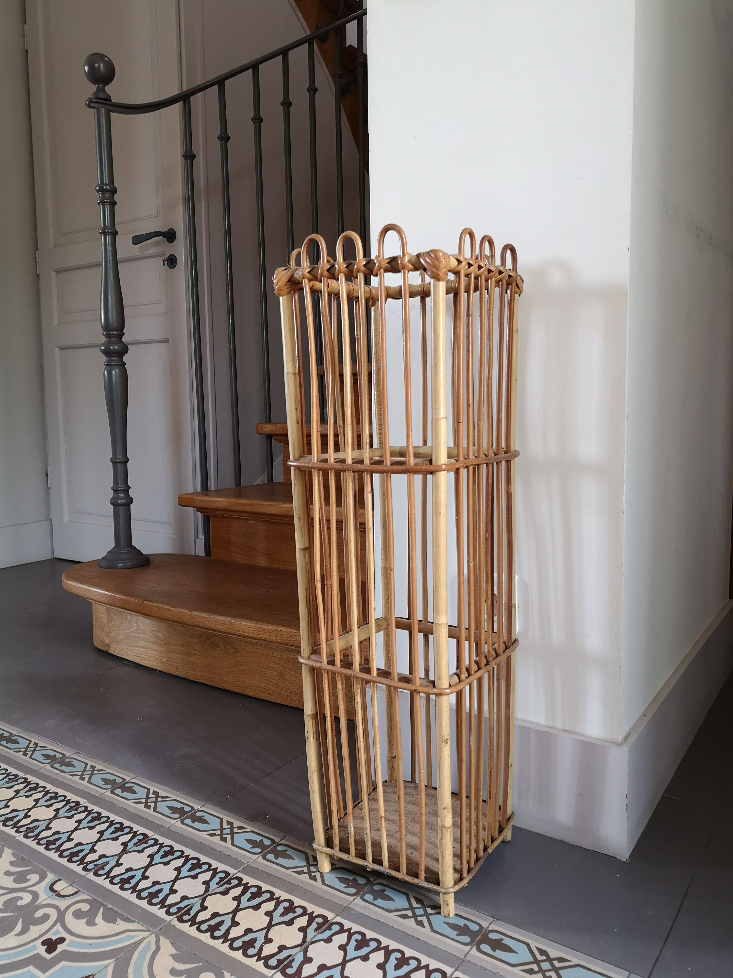 Rattan umbrella holder