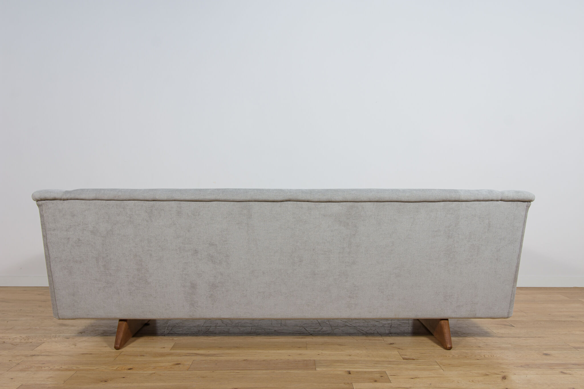 Canapé trois places modèle 4853 de style mid-century moderne par Børge Mogensen pour Tage Kristensen, années 1950.