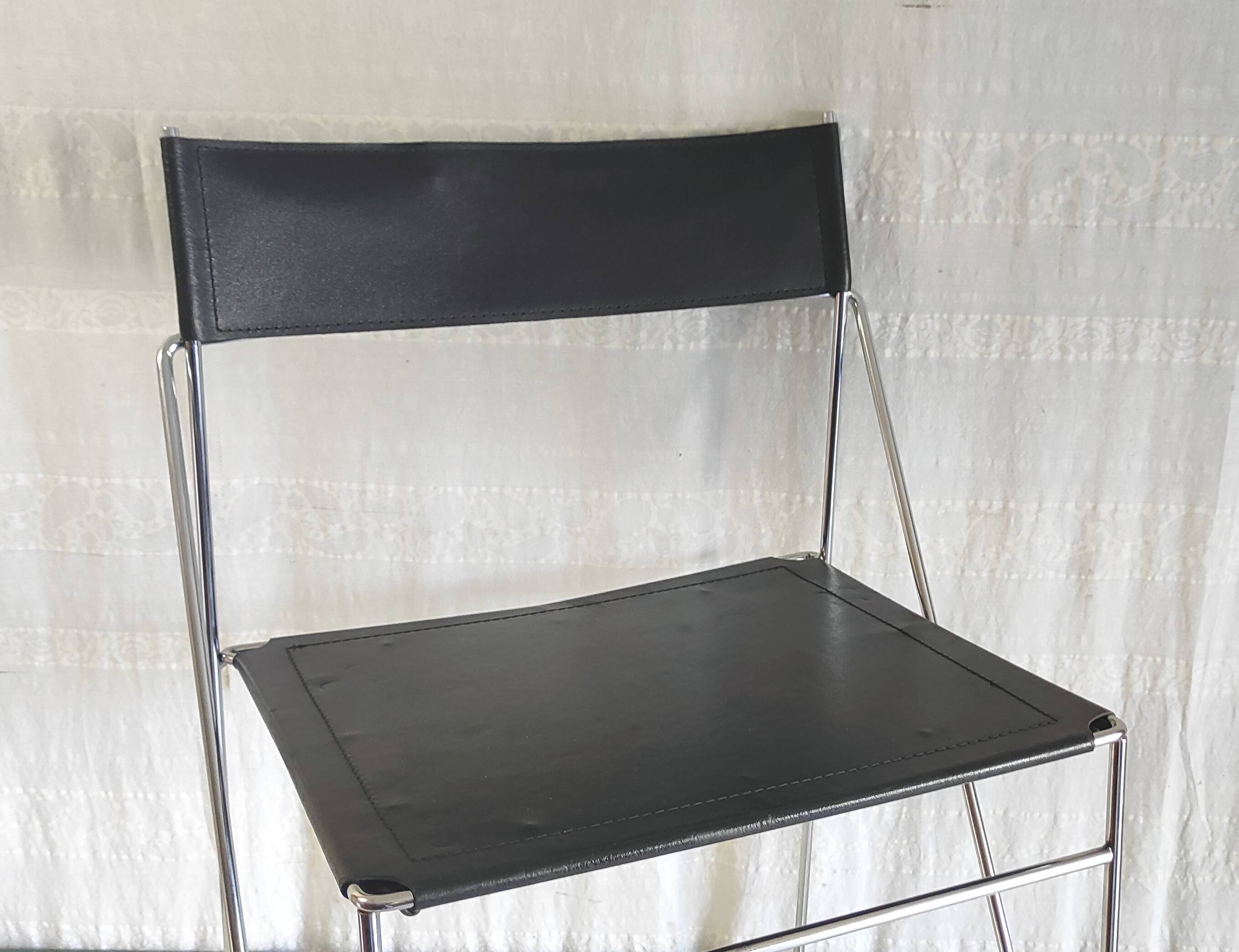 Modernist design chair chrome metal and black leather - 70s