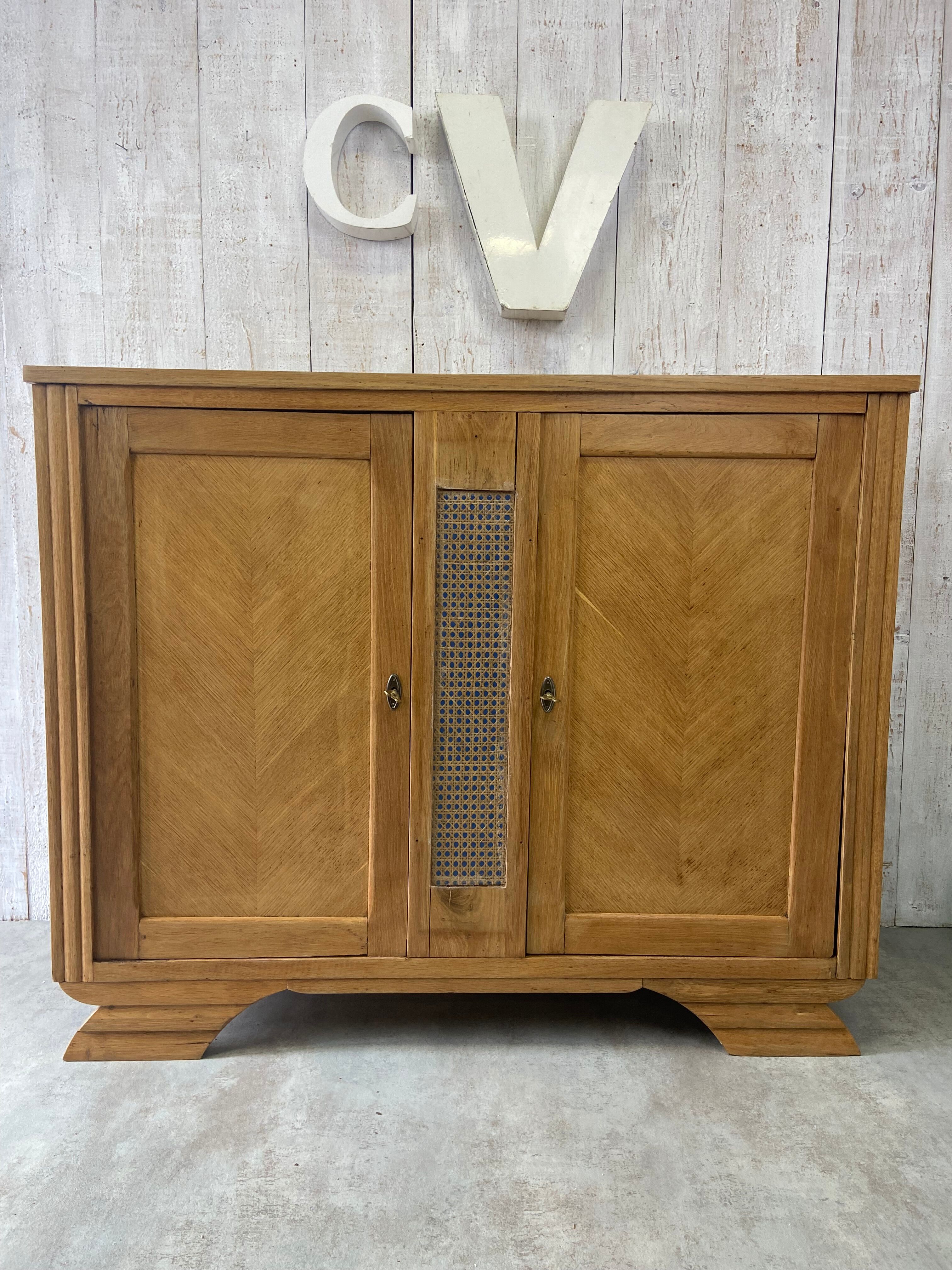 Vintage buffet