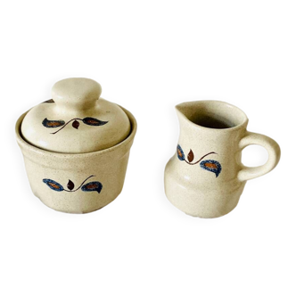 Stoneware milk jug and sugar bowl from St Amand