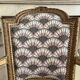 Paire de fauteuils Louis XVI restaurés