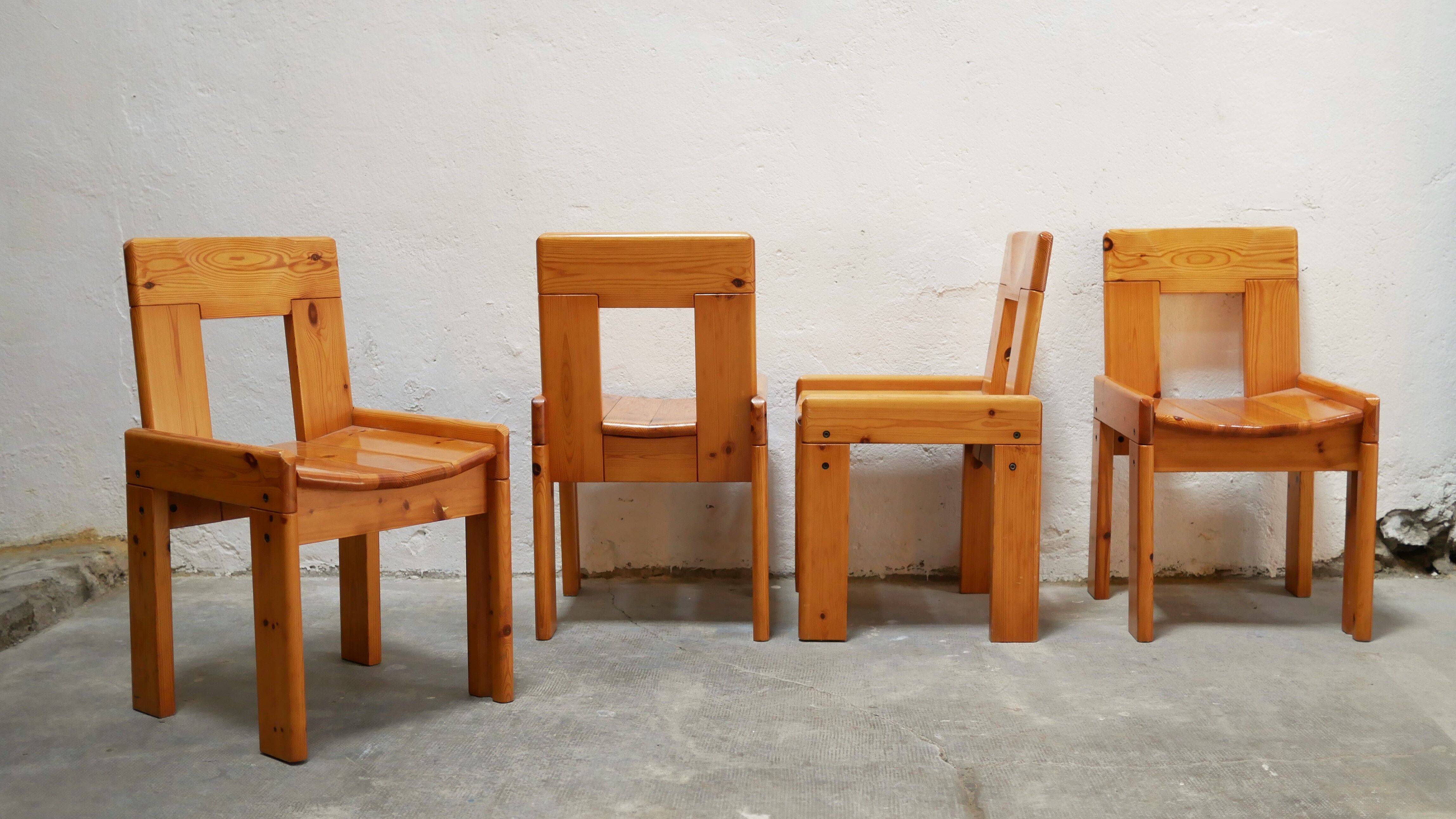 Vintage stretch dining table and 4 chairs by S. Coppola for Roche Bobois