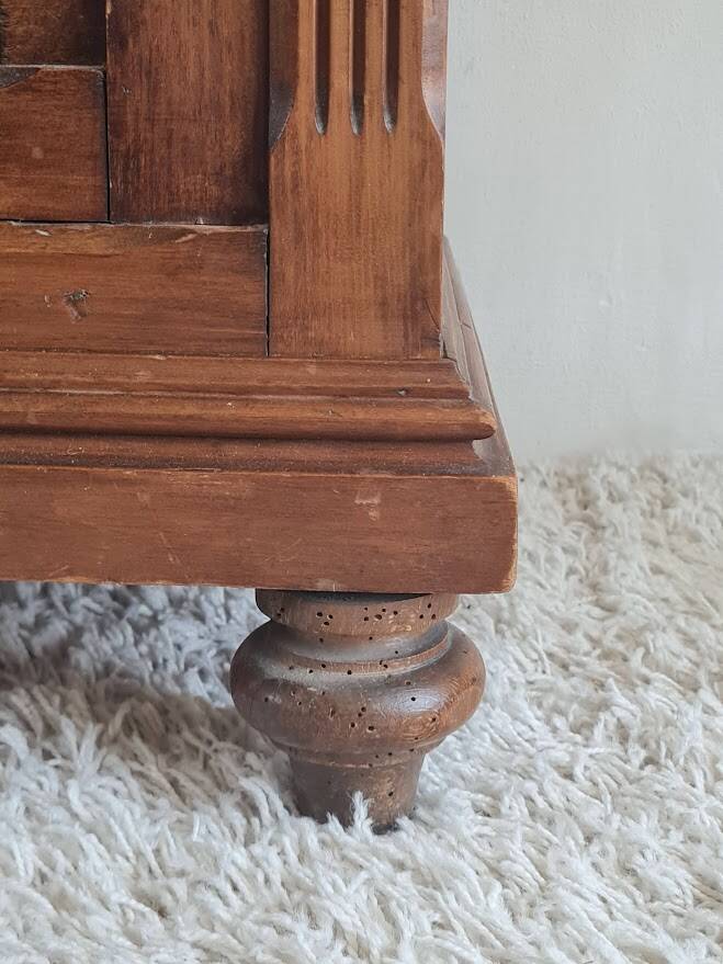 Antique Parisian glass cabinet in the style of a hosier