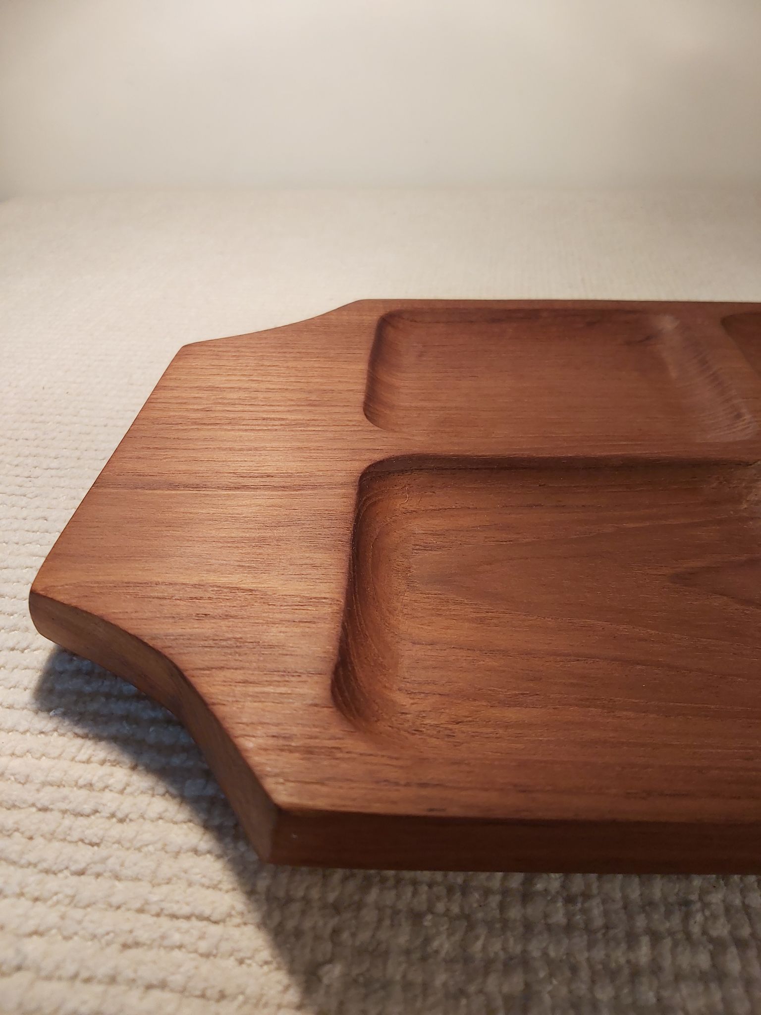 Scandinavian teak dish 60