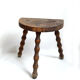 Tabouret tripode demi lune