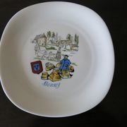 7 assiettes à fromage en haute porcelaine berry