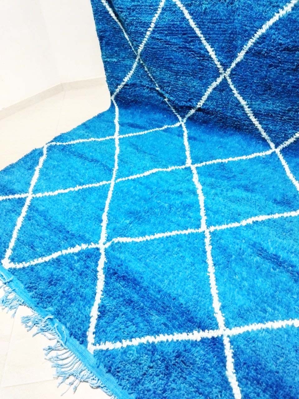 Moroccan berber carpet 318x205cm