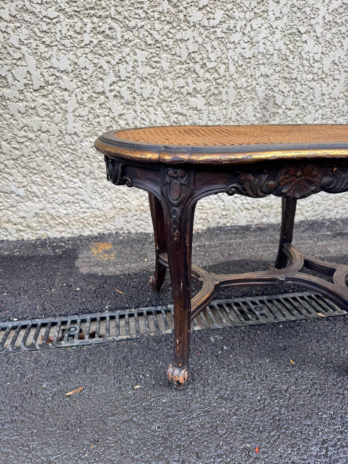 Superb antique piano bench from the late 19th century, Louis XV style