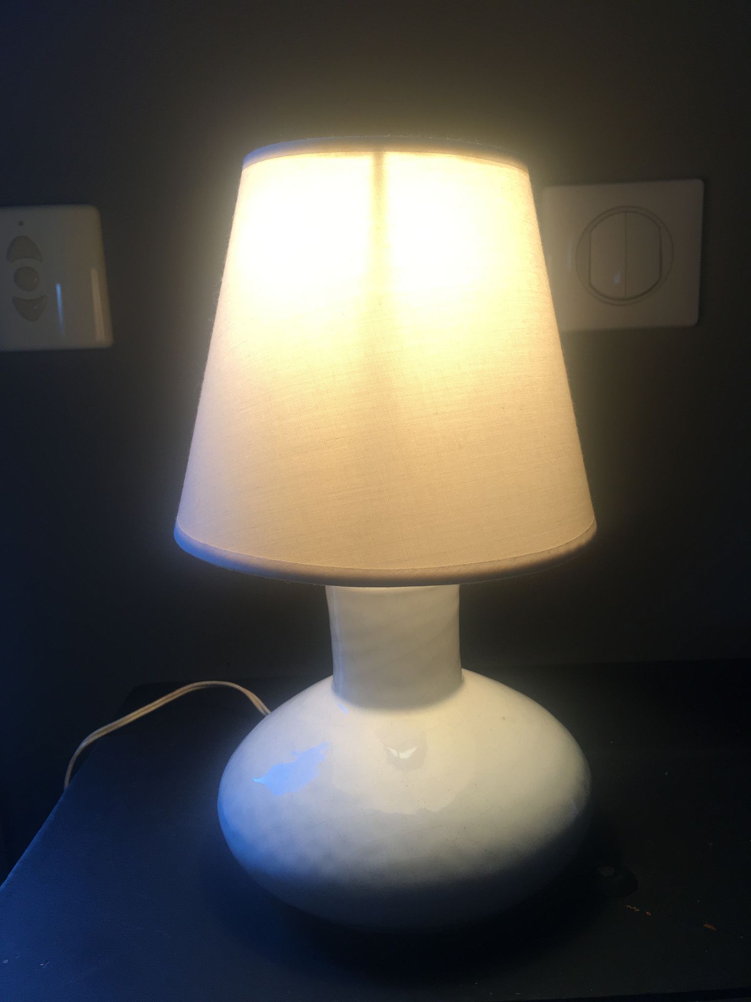 Lampe vintage en céramique craquelée