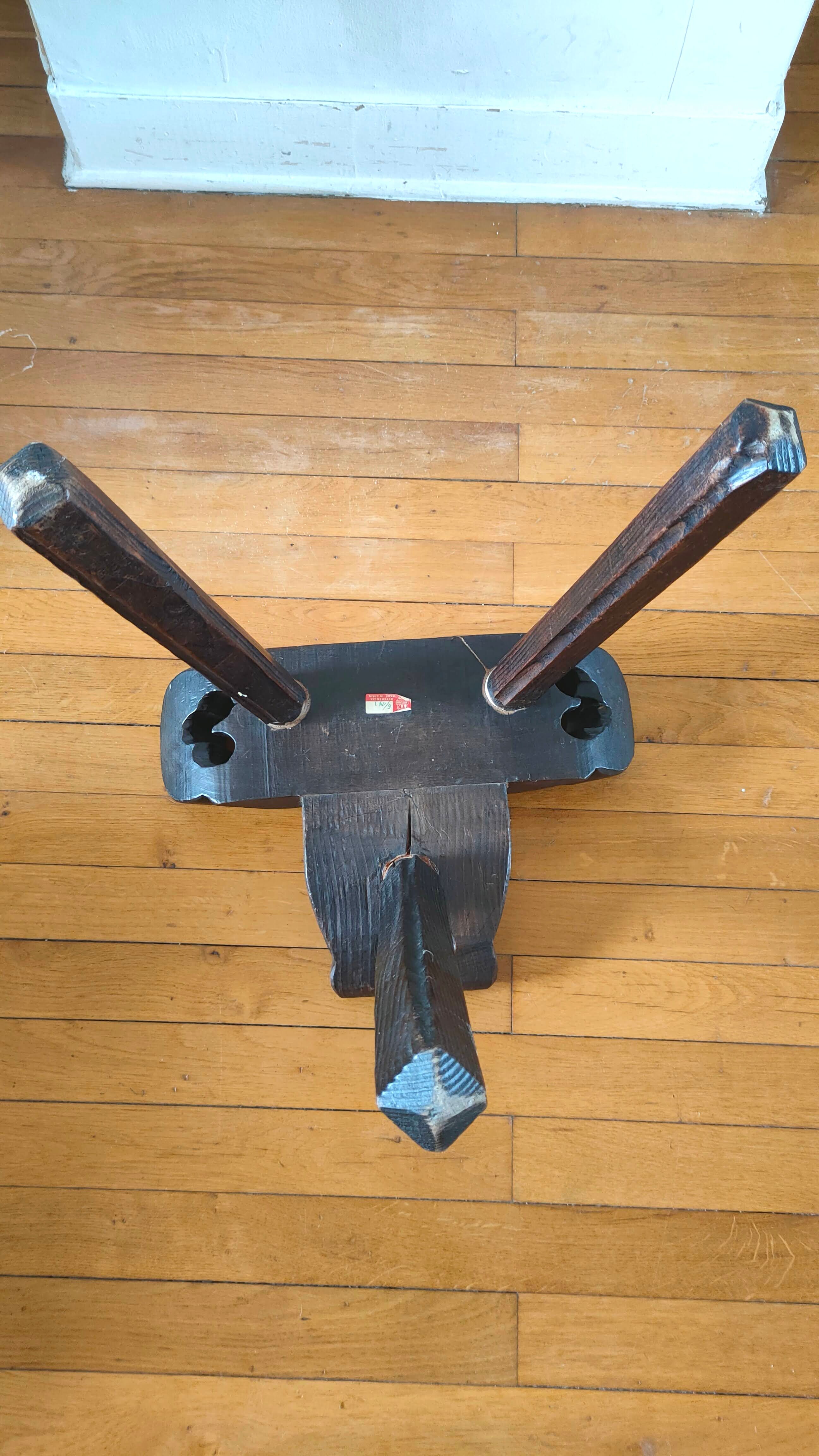 Brutalist stool design Artemi 50s