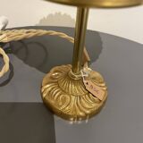 Table lamp in gold-plated brass and textured round globe