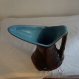 Sumptuous jug of 60-70 years