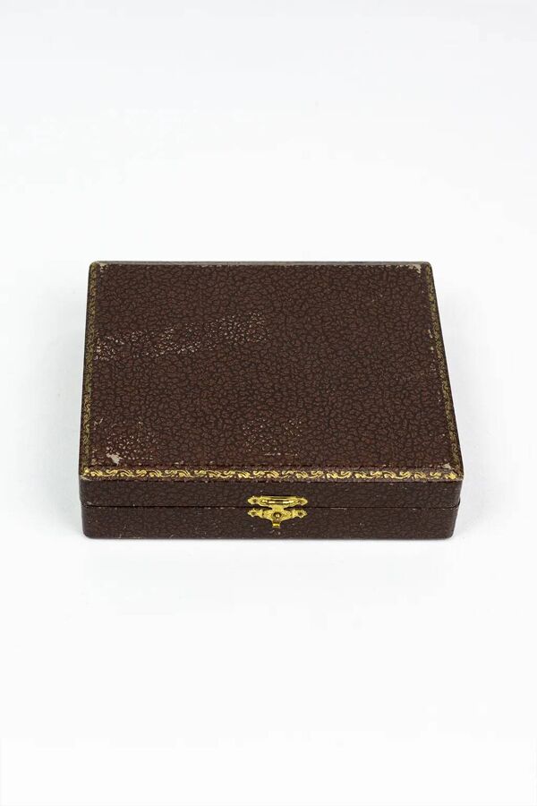 Coffret de 11 petites cuillères style Marly  CL en métal argenté – fin XIXe